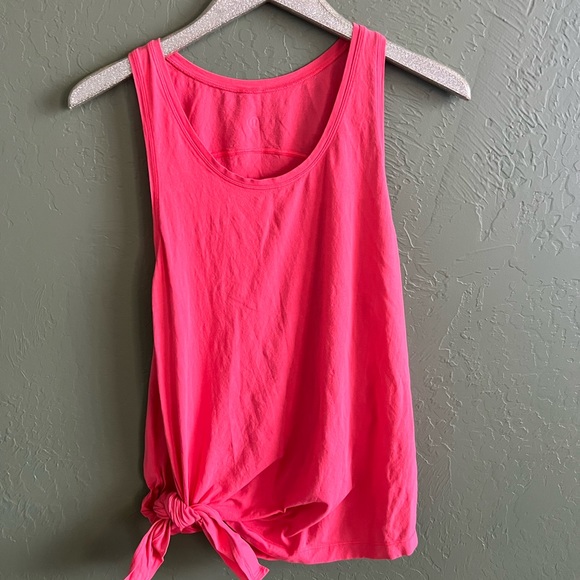 Lululemon Top - Picture 2 of 3